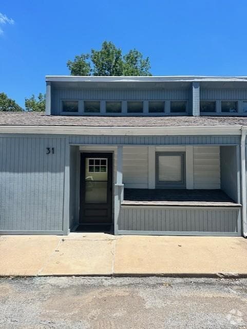 Building Photo - 31 Estes Dr