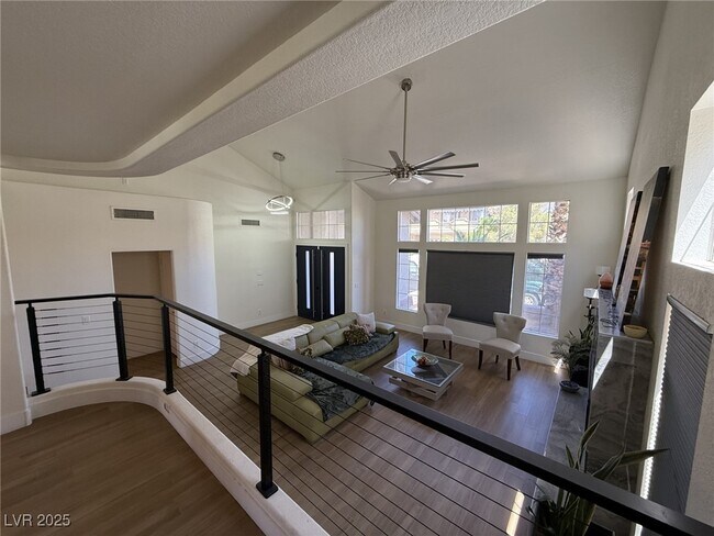 Foto del edificio - 2433 Antler Point Dr