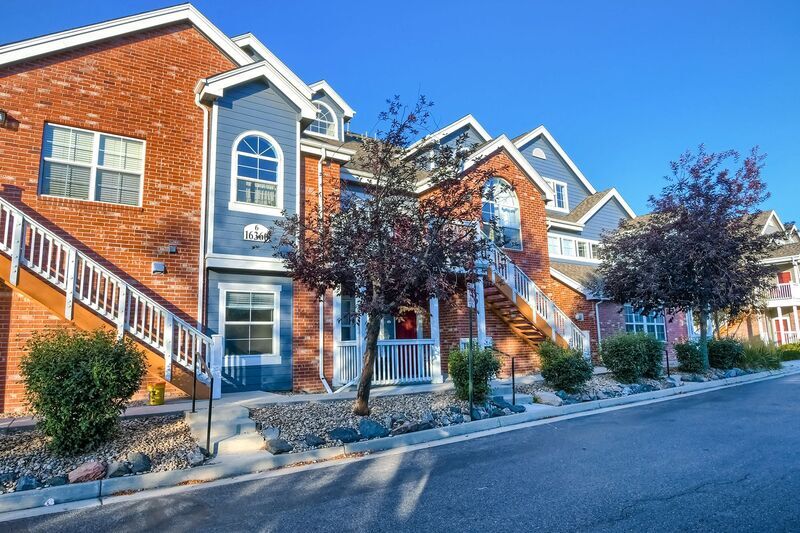 Foto principal - 16360 E Fremont Ave