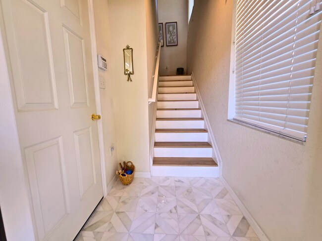 Foto del edificio - 3435 Parkridge Cir