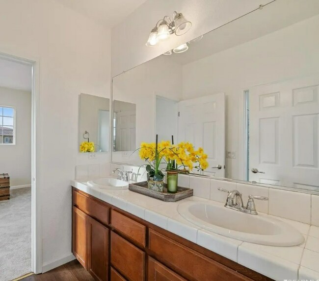 Foto del edificio - 4503 Sweet Water St