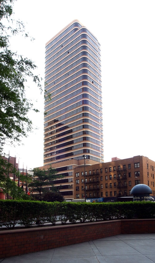 Primary Photo - The Metropolitan