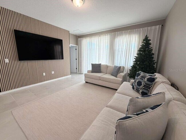 Foto del edificio - 2293 Treasure Hill St