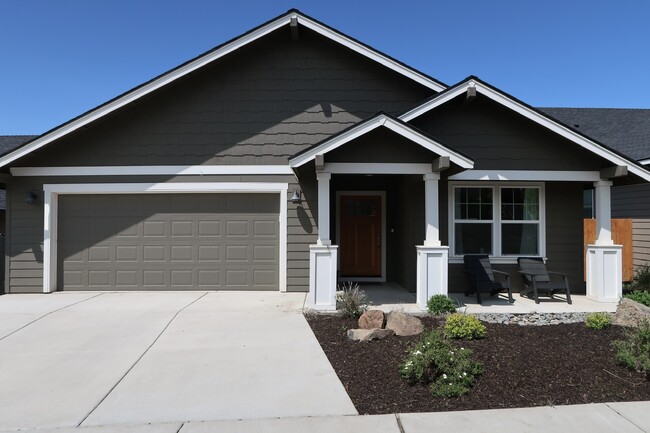 Foto del edificio - 3395 NW Birch Ave