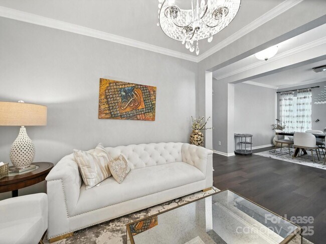Foto del edificio - 10219 Trailmoor Rd