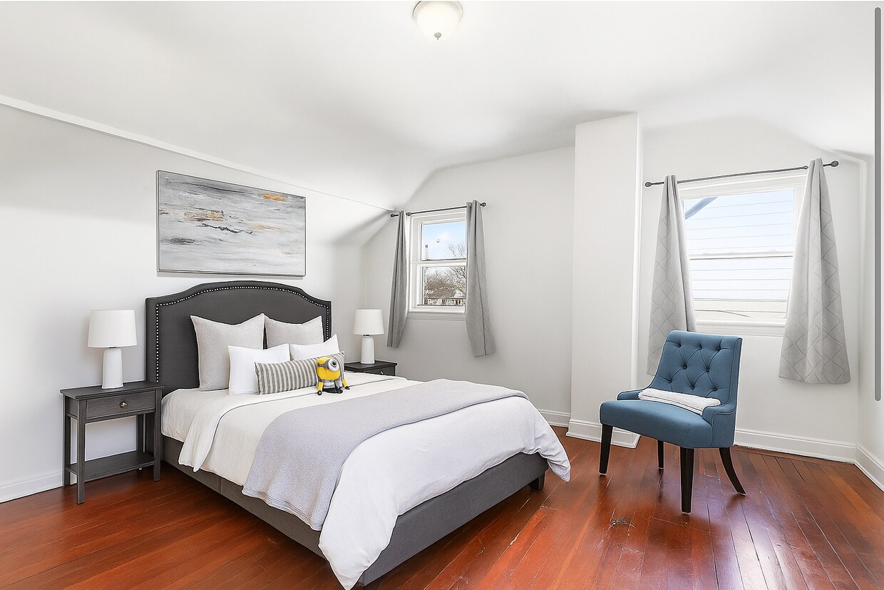Foto principal - 64 Brighton Ave