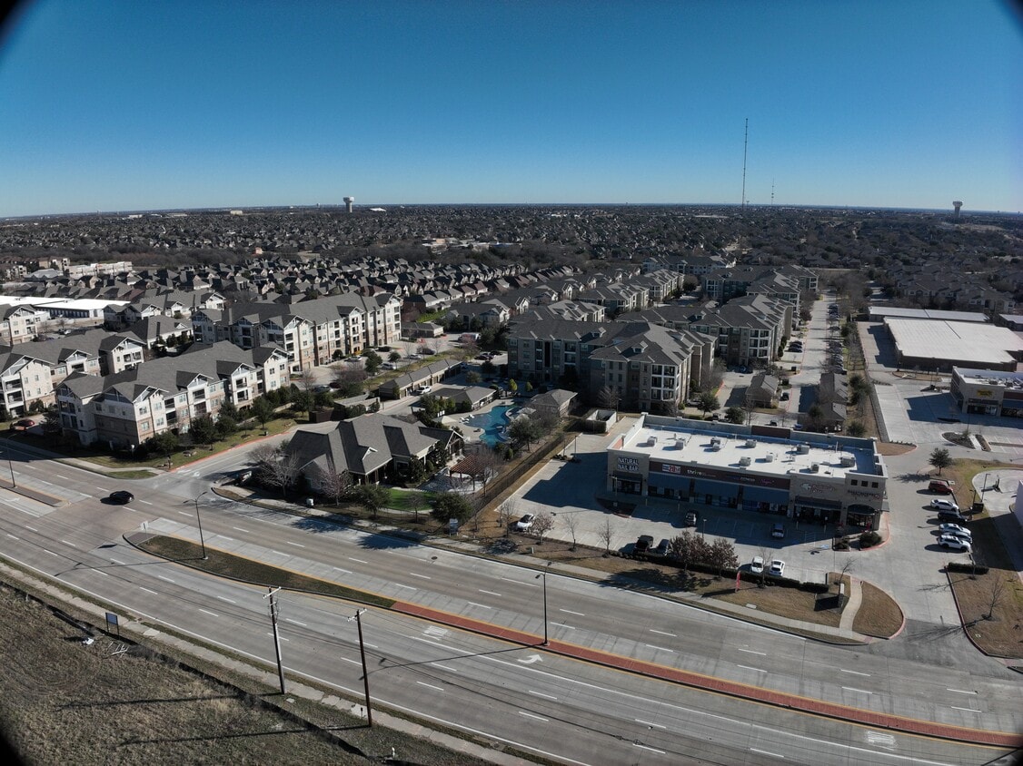 4651 S Custer Rdnull
