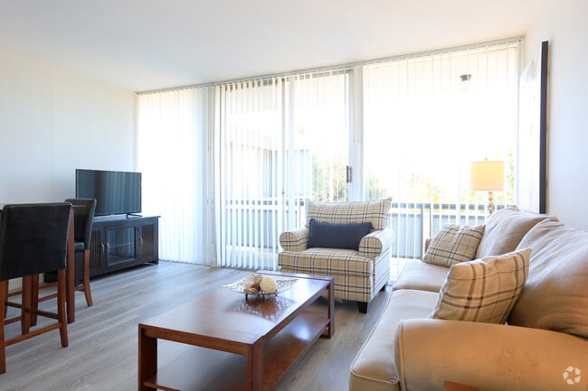 1BR, 1BA - Mosaic Apartments
