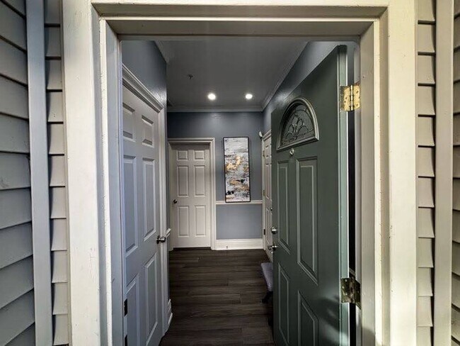 Foto del edificio - Lovely 3 Bedroom Home for Rent in Everett