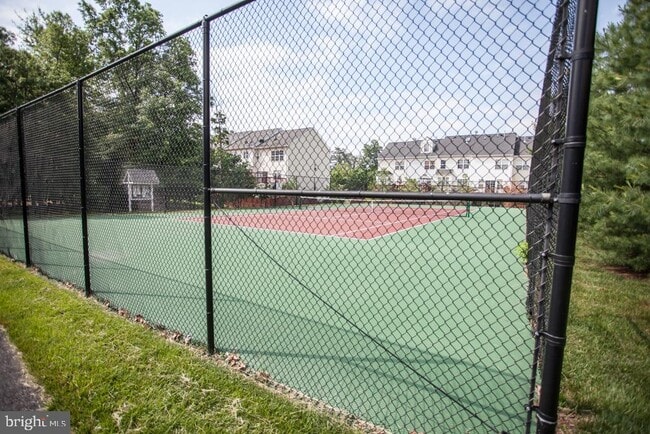 Foto del edificio - 2170 Capstone Cir