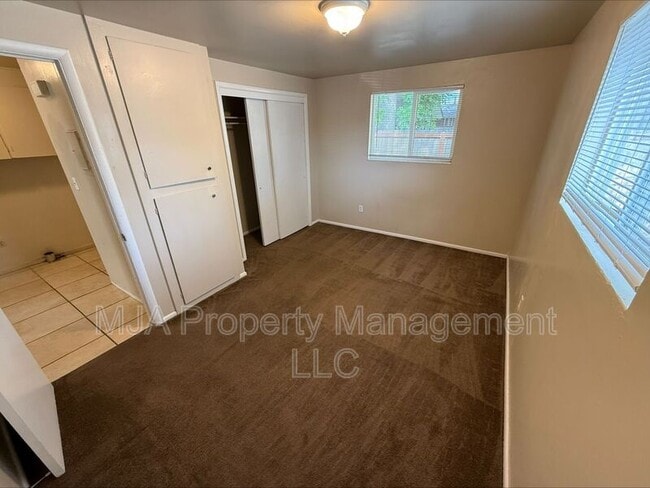 Photo - 196 Baird Ave Apartment