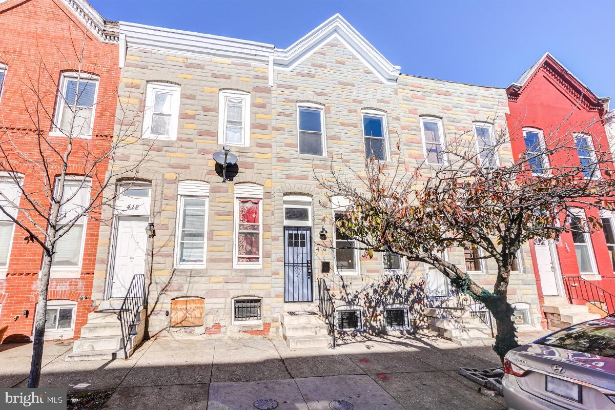 Primary Photo - 414 E 21st St