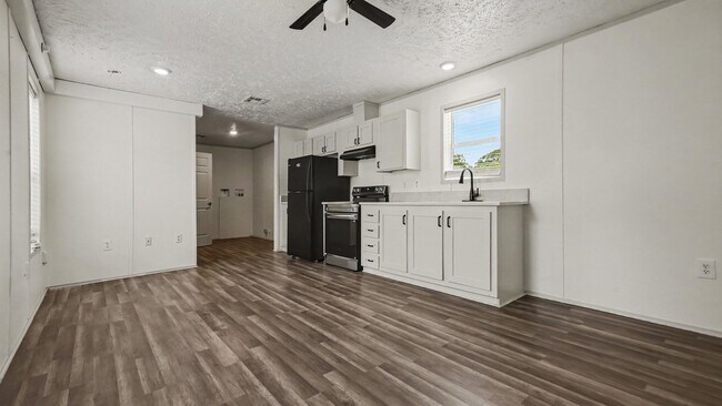 Foto del edificio - 25024 Twin Oaks Dr