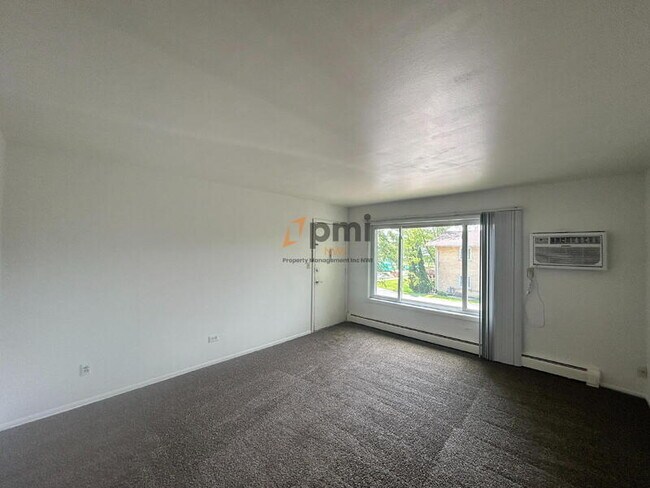 Foto del edificio - 111 Harrington Ave