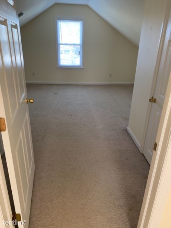 Foto del edificio - 3 br, 1 bath Apartment - 259 Third Avenue