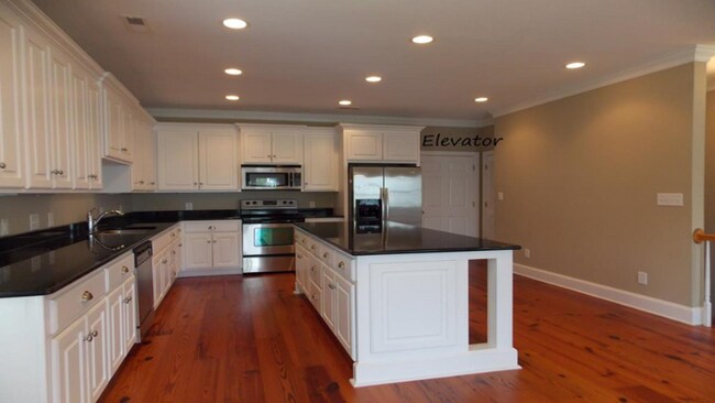 Foto del edificio - 1129 Bennett Rd