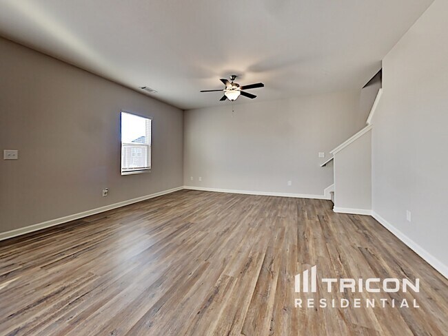 Foto del edificio - 238 Trail Winds Dr