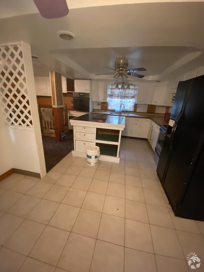 125 Summit Ave