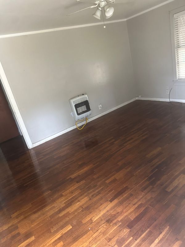 Foto del edificio - 1318 N Mosby Ave