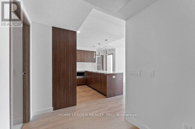 Building Photo - 3 Concord Cityplace Wy