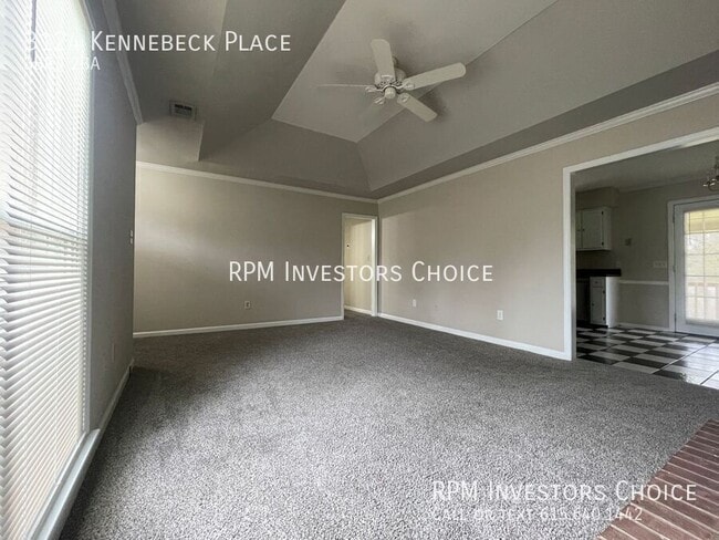 Foto del edificio - 3124 Kennebeck Pl