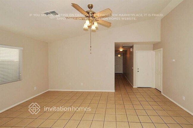 Building Photo - 17838 W Ventura St