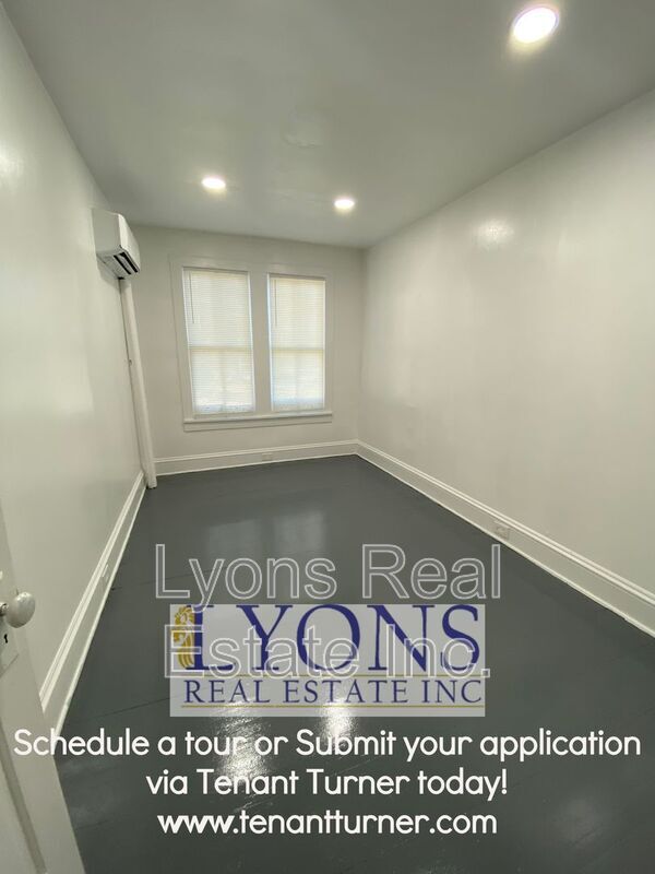 Building Photo - 315 S Berrien St