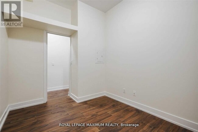 Building Photo - 278 Buchanan Dr
