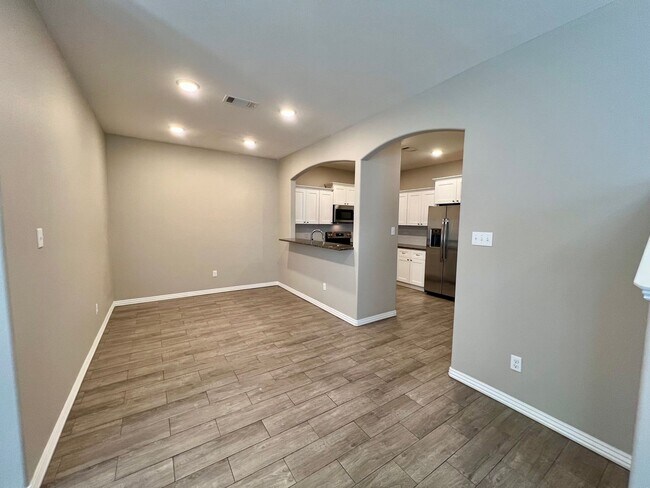 Foto del edificio - Beautiful 3B/2B Townhome in Chaffee Crossi...