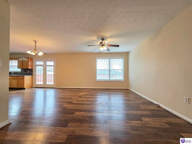 Foto del edificio - 104 Dante Ct