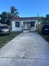 Building Photo - 1178 NW 105th Terrace