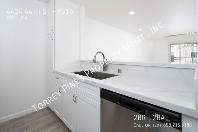 Foto del edificio - 4424 44th St