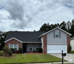 Building Photo - 168 Carlisle Way
