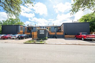 Building Photo - 2703 Mason St