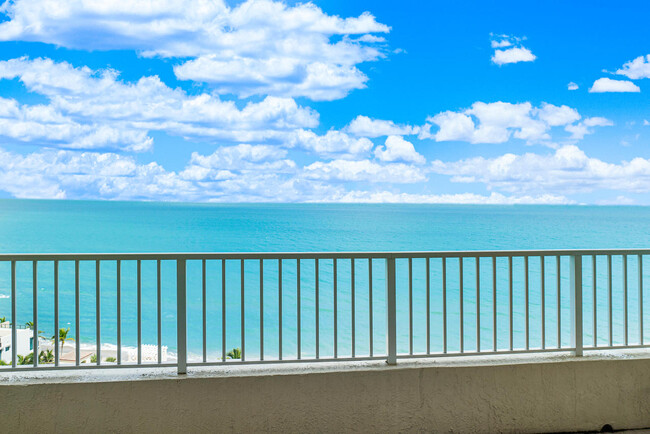 Building Photo - 3700 S Ocean Blvd