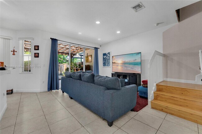 Foto del edificio - 10975 SW 246th St