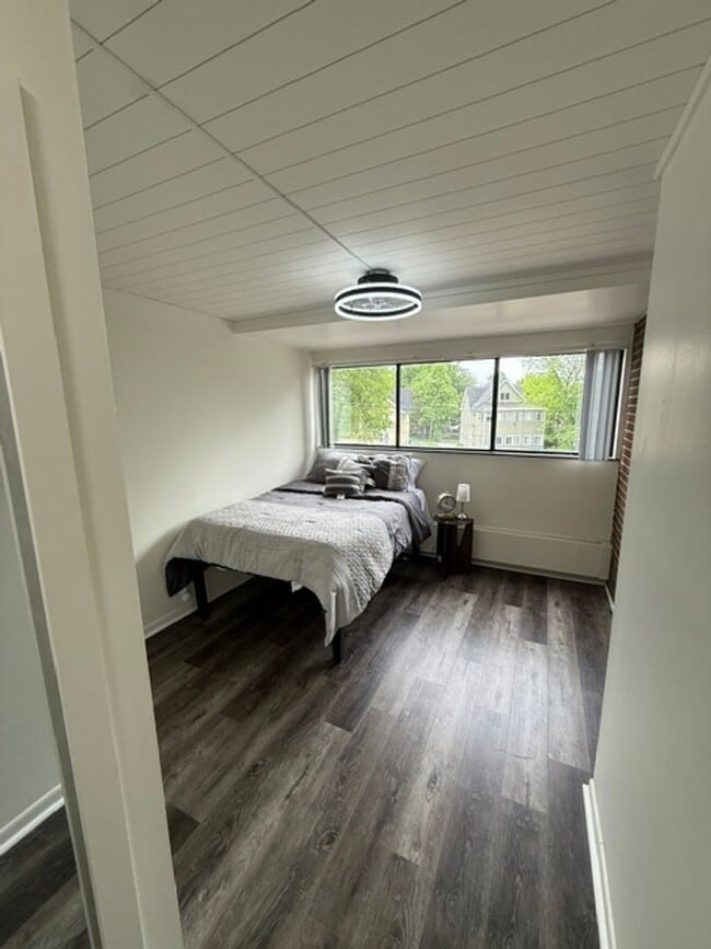 Interior Photo - Haven on Geddes