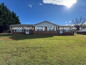 Building Photo - 4501-4503 Pennsylvania Ave NE