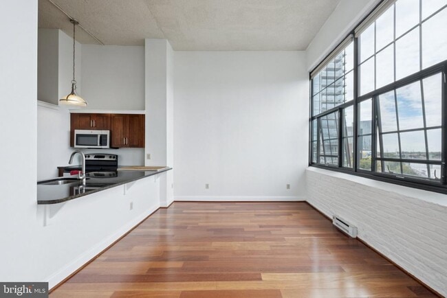 Foto del edificio - 2429 Locust St