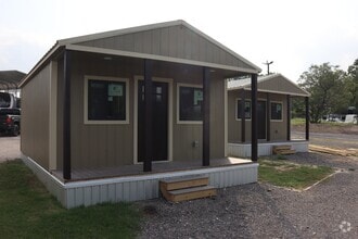 Building Photo - 801 Silver Creek Azle Rd