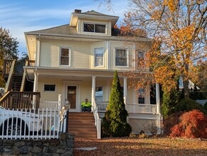 Building Photo - 446 New Haven Ave