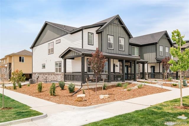 Building Photo - 6355 N Netherland Ct