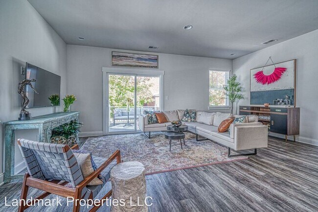Foto del edificio - 3 br, 3.5 bath House - 1022 Sterling Lane