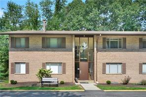 Building Photo - 7117 Sanlin Dr