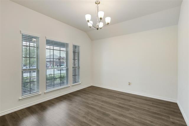 Building Photo - 500 Cowboy Wy