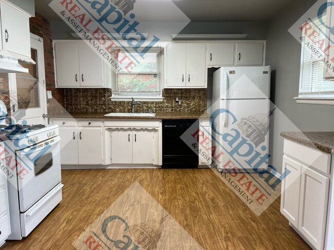 Foto del edificio - Del City 3 Bedroom