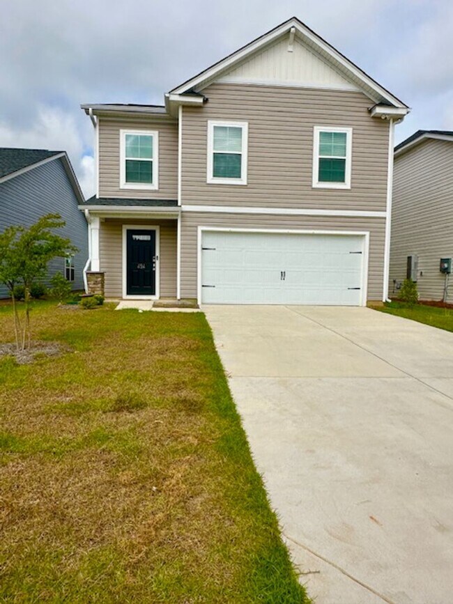 Building Photo - 424 Middlebury Ln