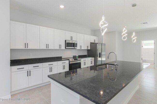 Foto del edificio - 1808 Pirate Ave SE