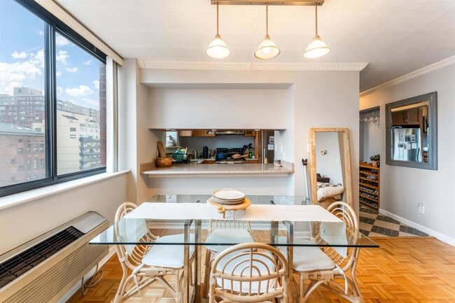 Foto del edificio - 300 NEWARK St