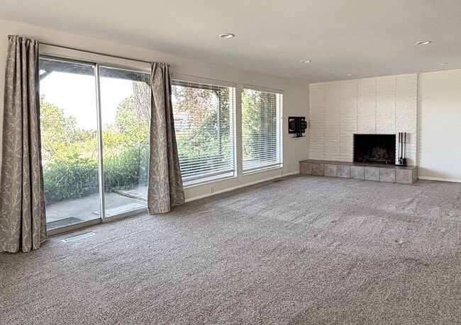 Building Photo - 2814 Arcadia Heights Cir